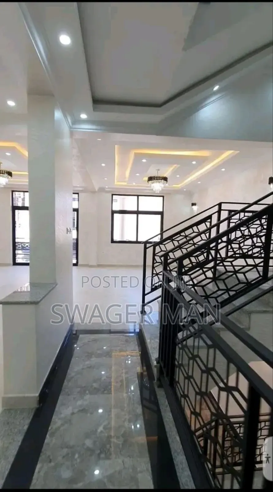 Furnished 9bdrm Townhouse/Terrace in Ayat Compaund, Yeka for sale
