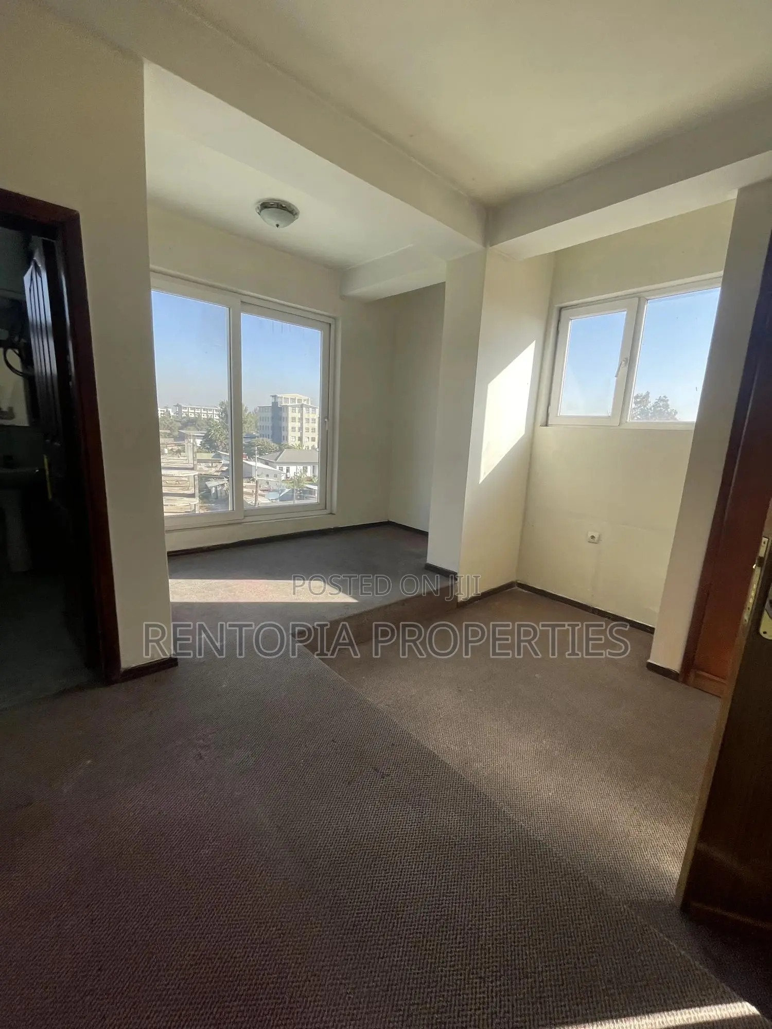 Saris Office Rent – 10,000 Etb Only