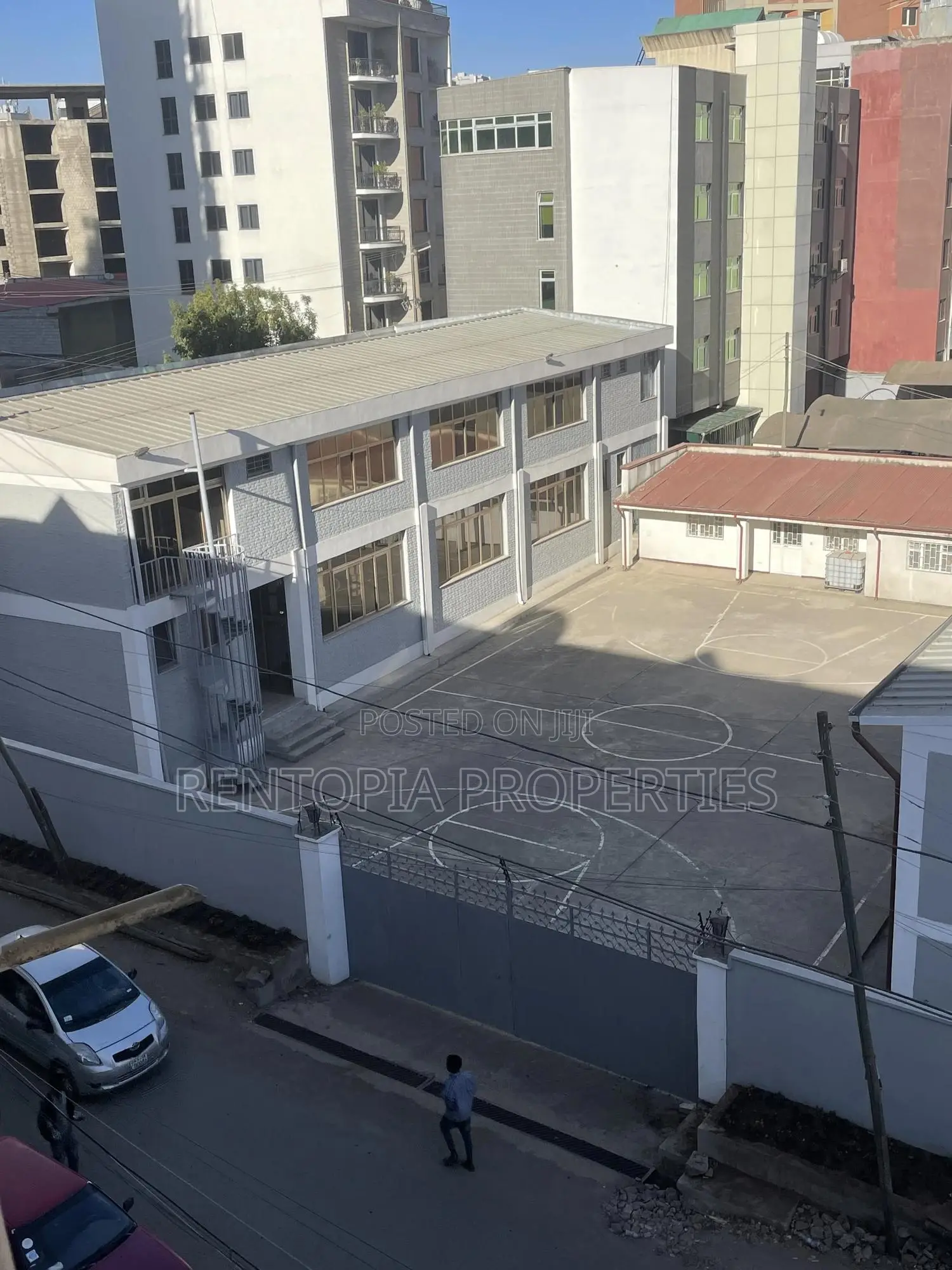 Bole: Massive 2,000sqm Campus With Football Field