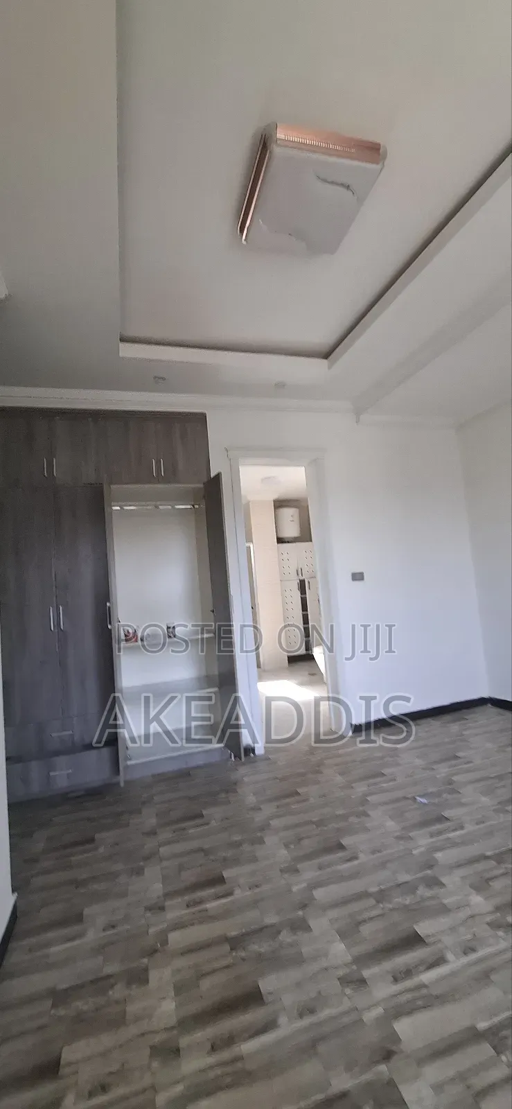 Furnished 4bdrm Apartment in ቦሌ አያት, Bole for sale