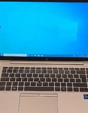 New Laptop HP EliteBook 840 G8 16GB Intel Core I7 SSD 512GB