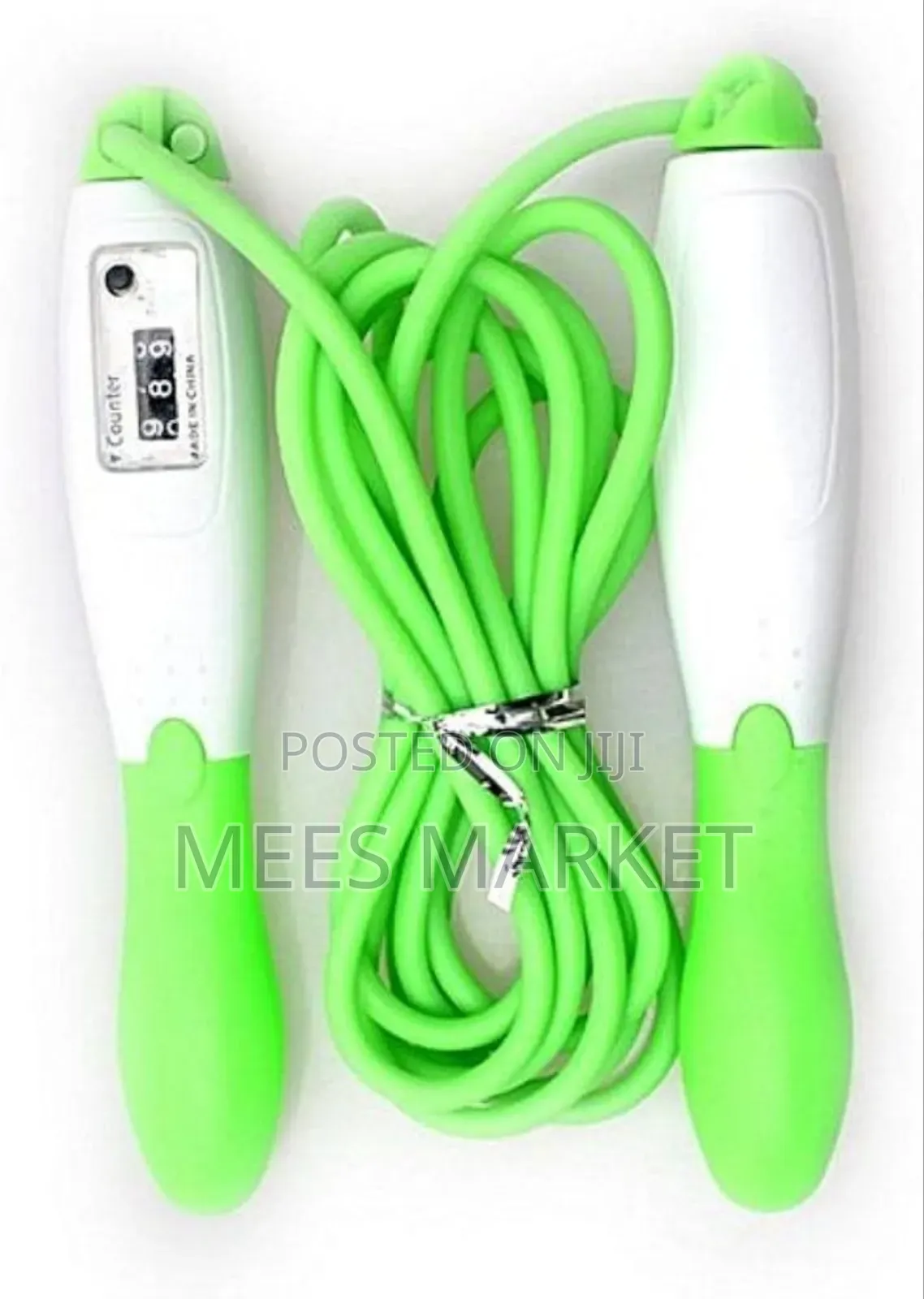3m Action Jump Rope With a Built-in Counter.