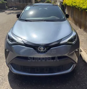 Toyota C-HR 2023 Blue