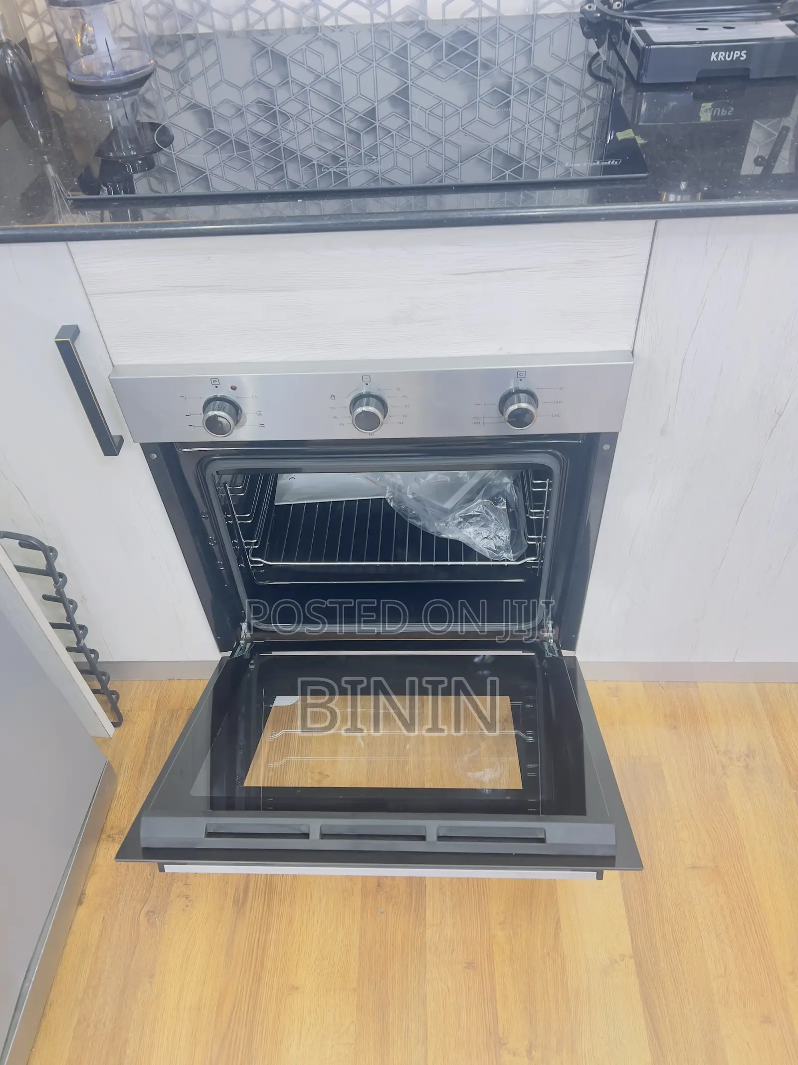 Built in Cabinets Ovens*Stoves Cookers