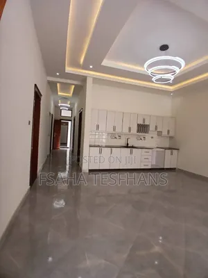 4bdrm House in Viila, Bole for rent