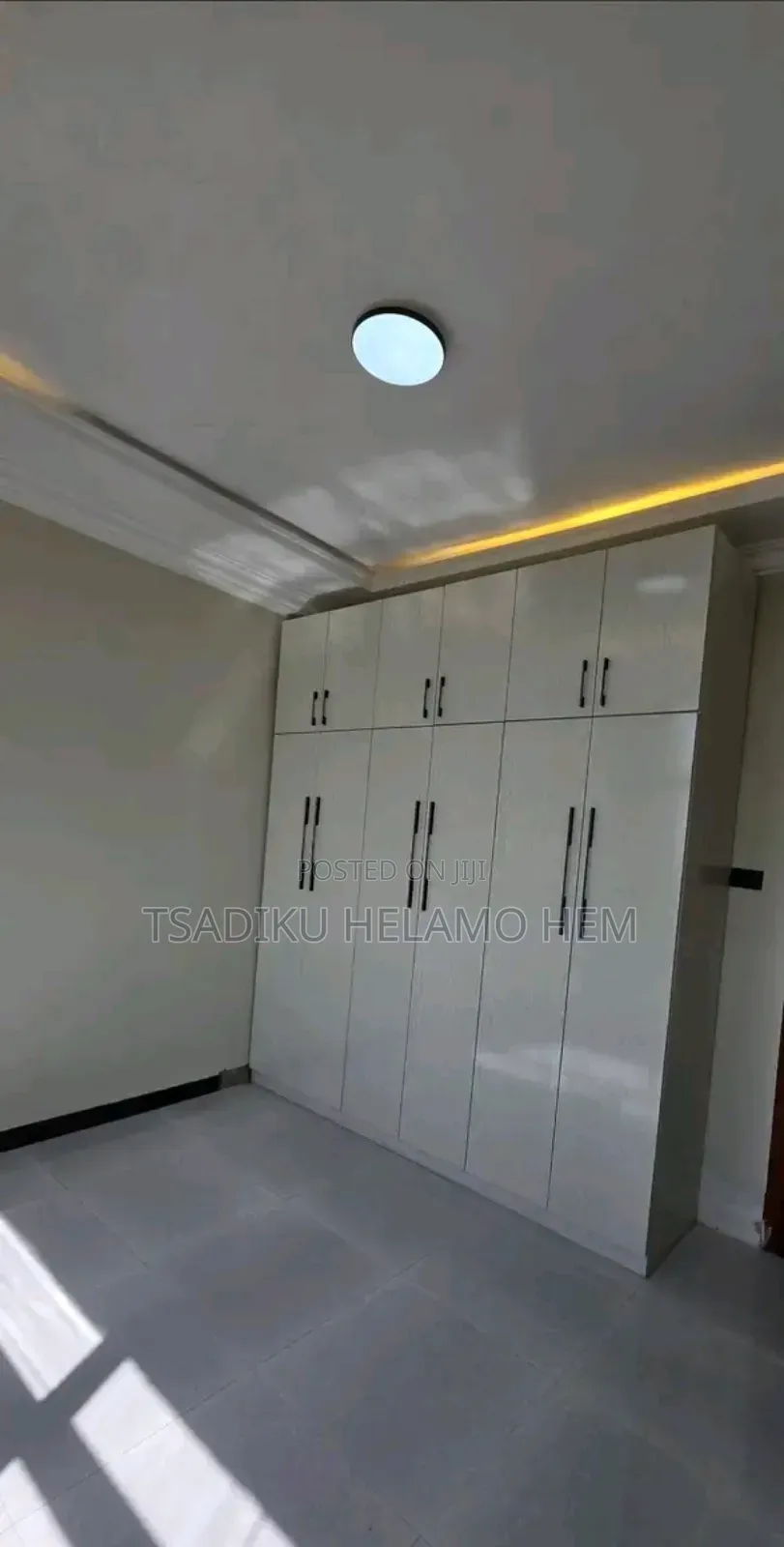 Furnished 3bdrm Condo in 40/60, Bole for sale