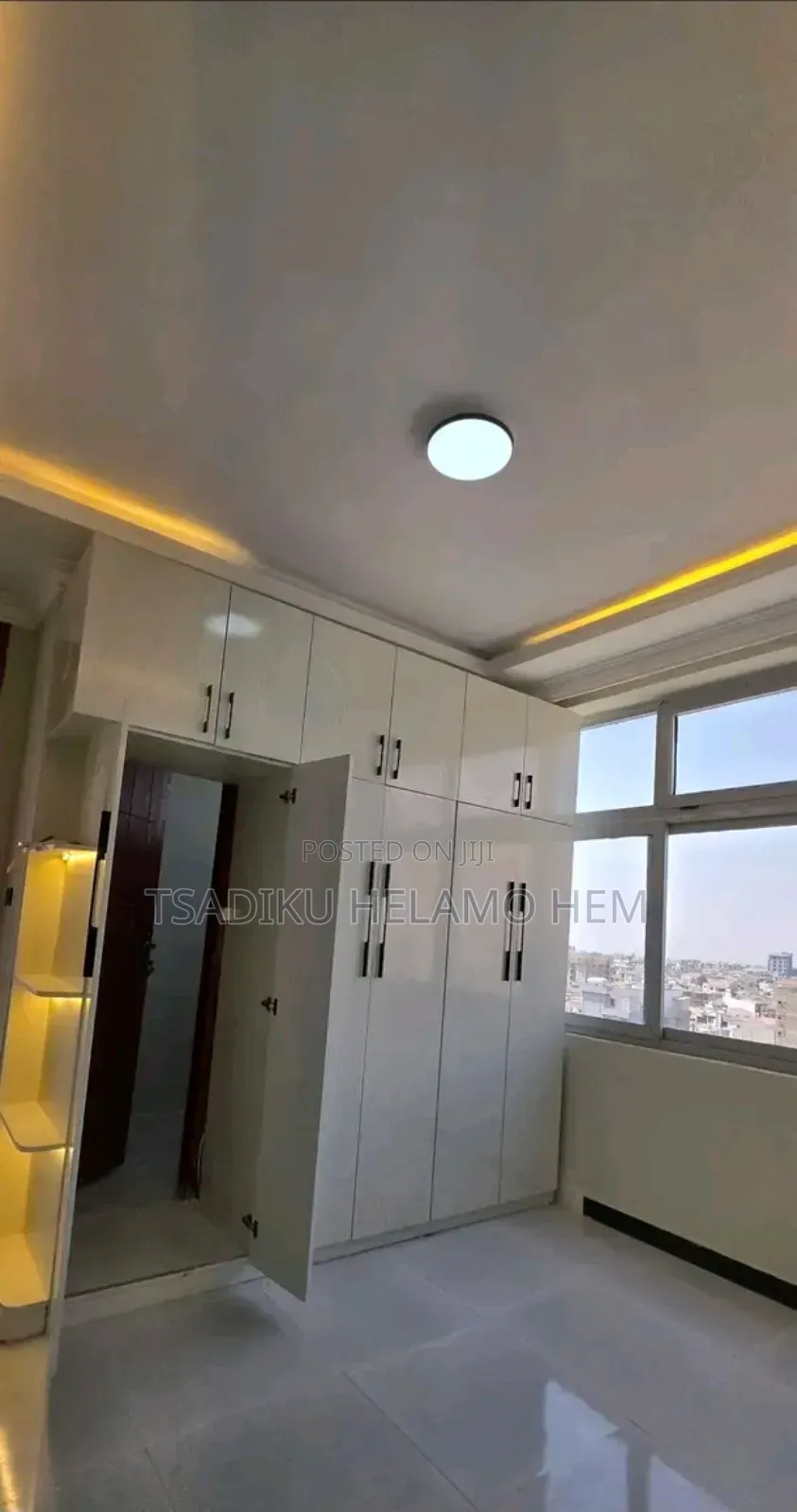 Furnished 3bdrm Condo in 40/60, Bole for sale