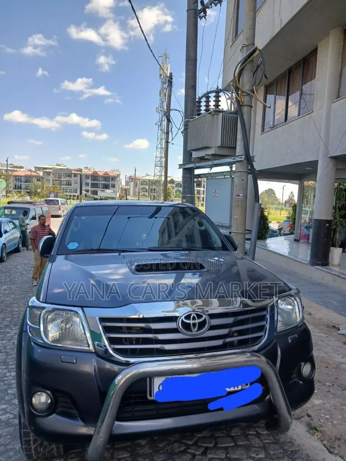 Toyota Hilux 2015 Blue