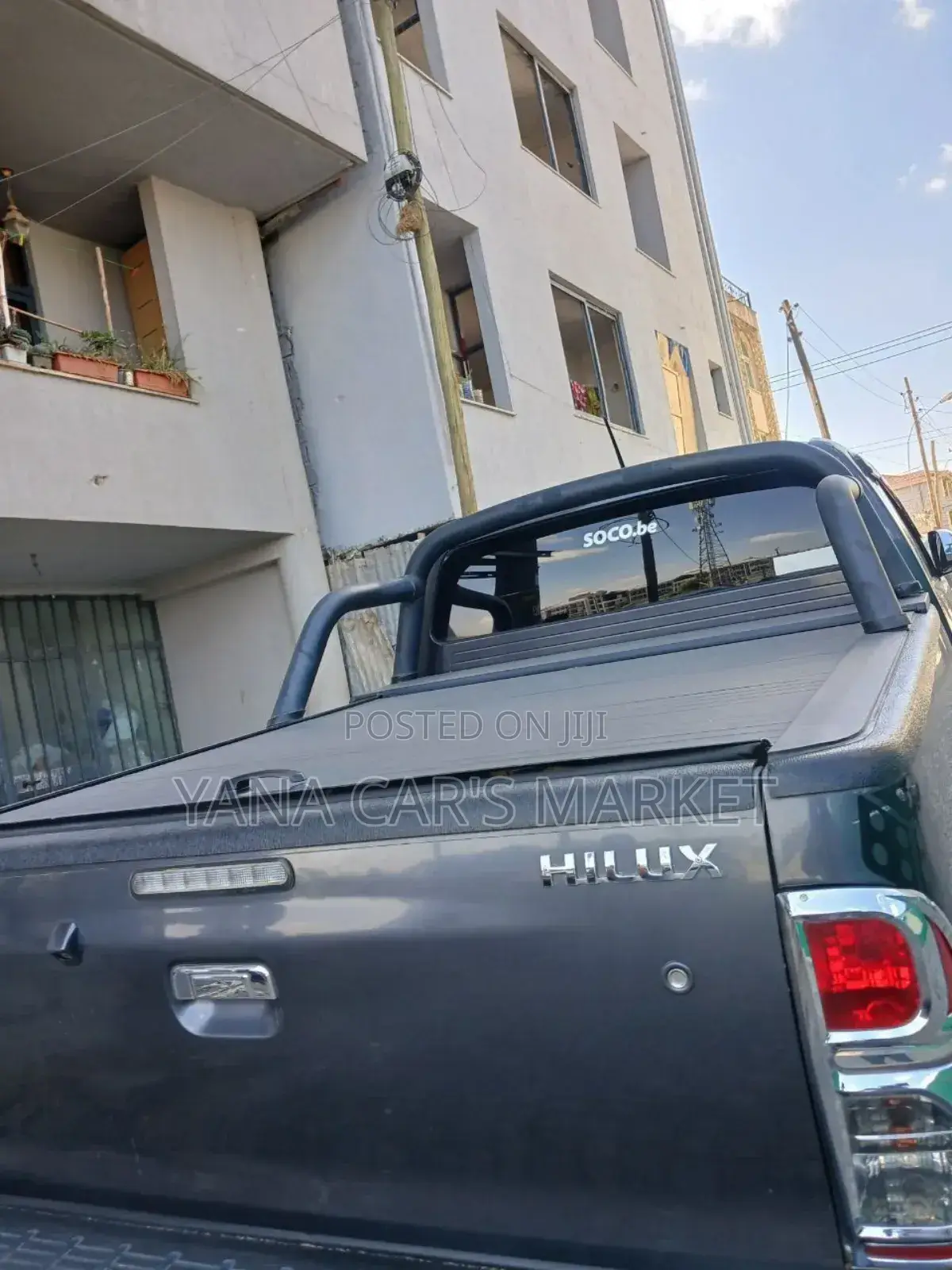 Toyota Hilux 2015 Blue