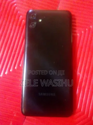 Samsung Galaxy A04 64 GB Black