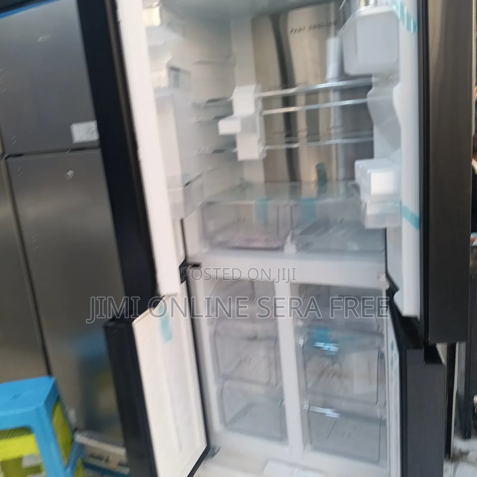 Centerpont Refigerator Model 650l Brand Bale 4 Ber