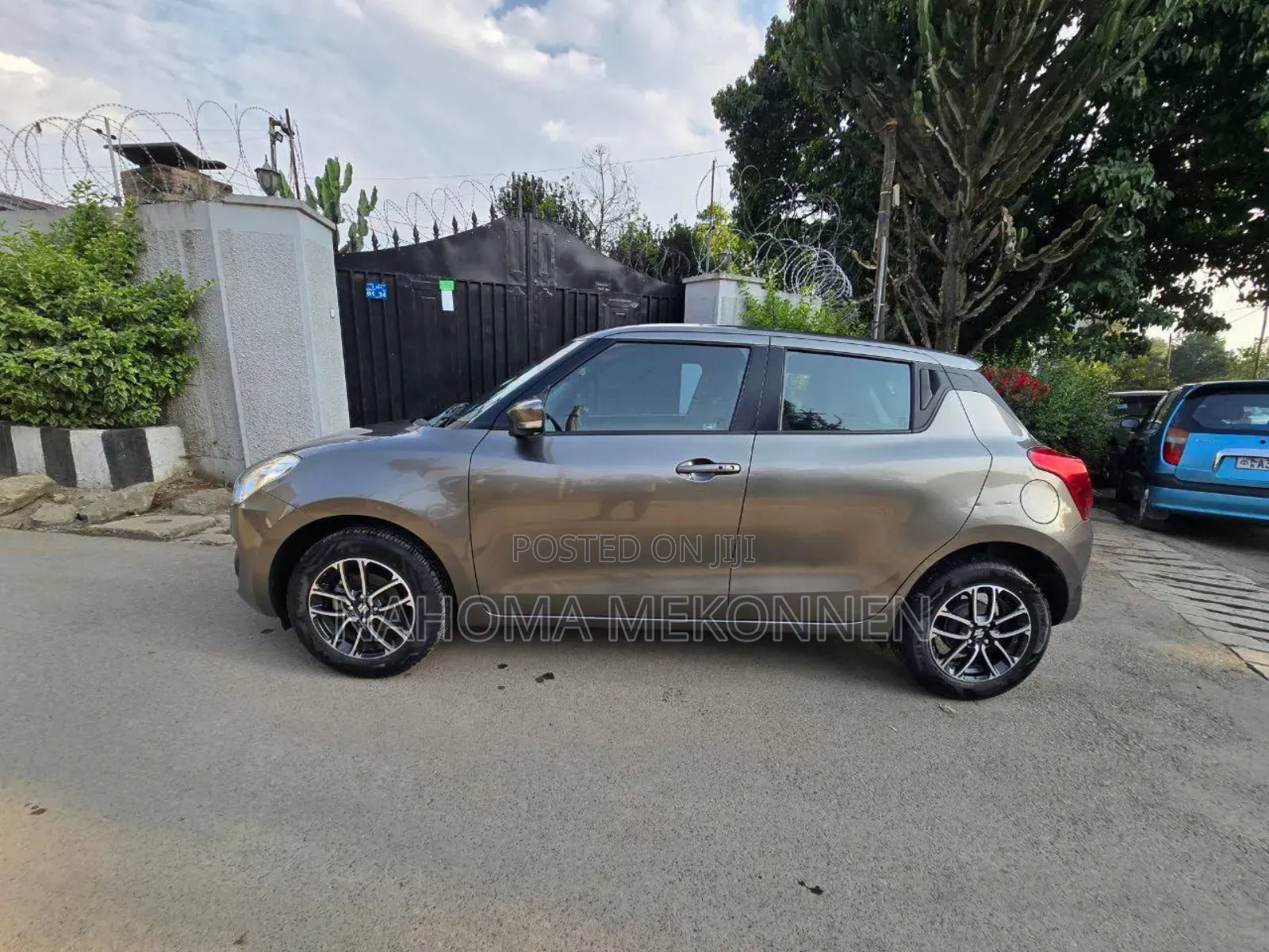 Suzuki Swift 2022 Gray