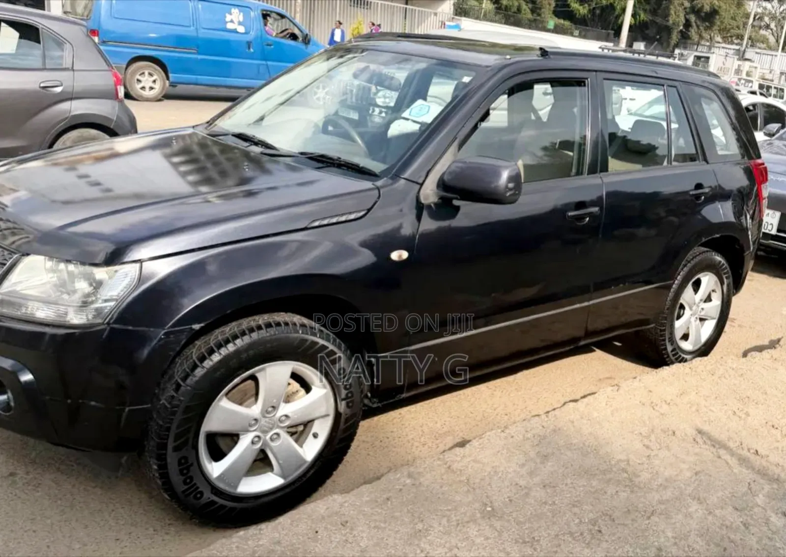 Suzuki Grand Vitara 2011 Black