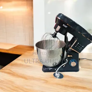 Raf Mixer Features Multiple Speeds and a Pulse Function.