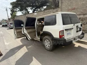 Nissan Patrol 2003 White
