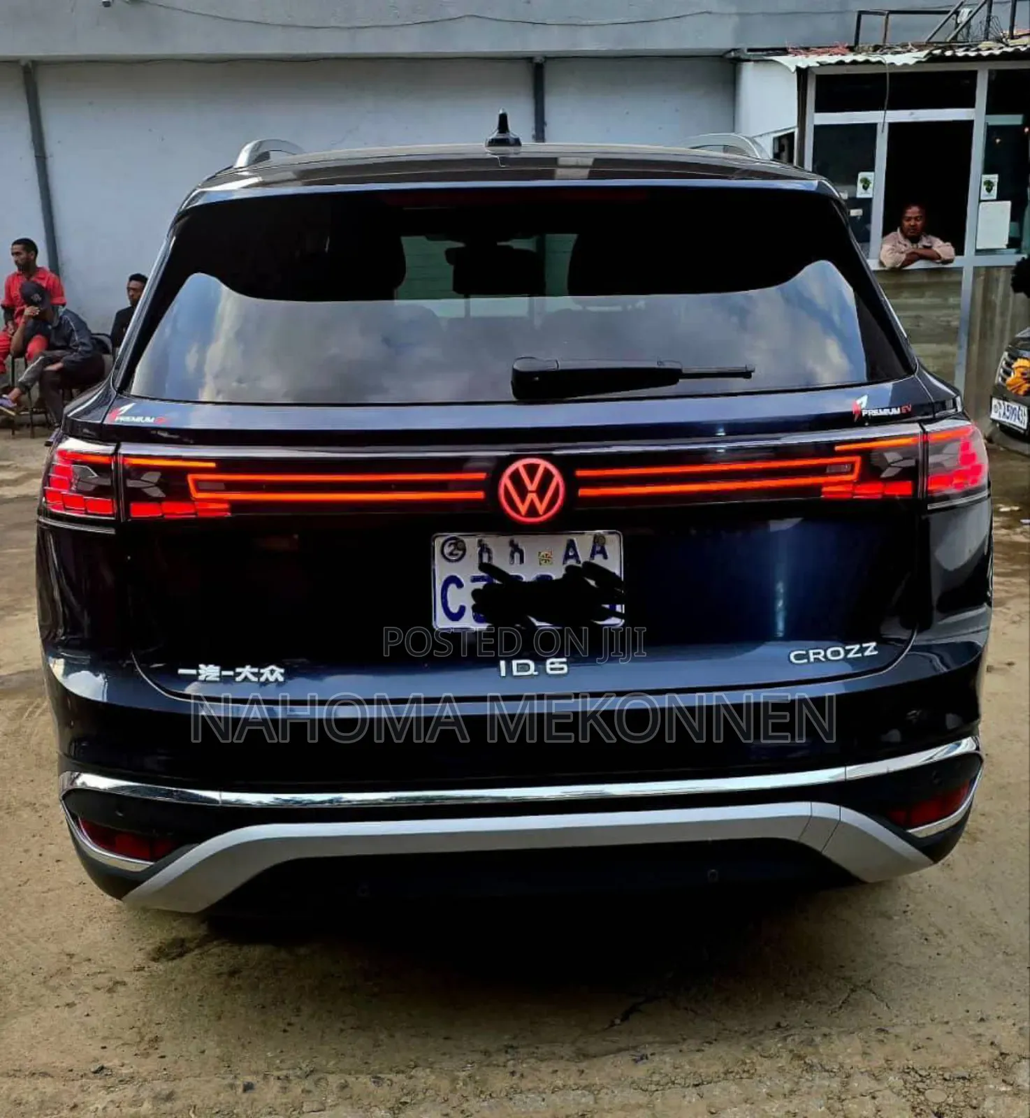 Volkswagen ID.6 2022 Blue