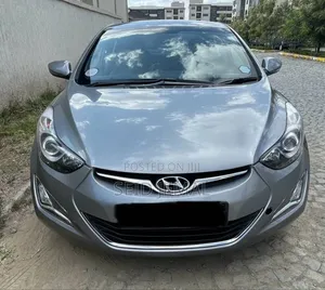 Hyundai Avante 2013 Silver