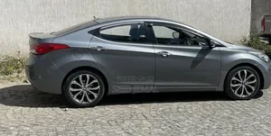 Hyundai Avante 2013 Silver