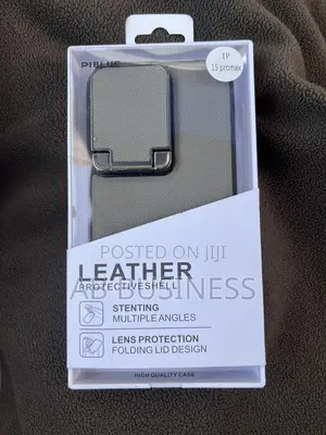 iPhone 15 Pro Max Cover / Case