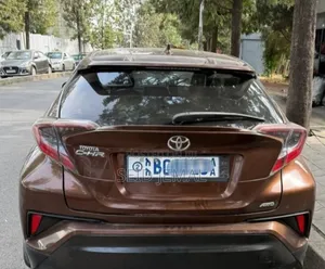 Toyota C-HR 2017 Brown