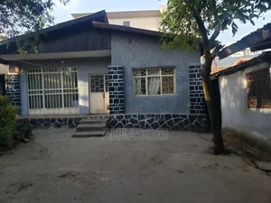 6bdrm House in ሳርቤት, Nifas Silk-Lafto for sale