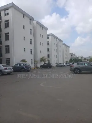 3bdrm Apartment in Yeka for sale