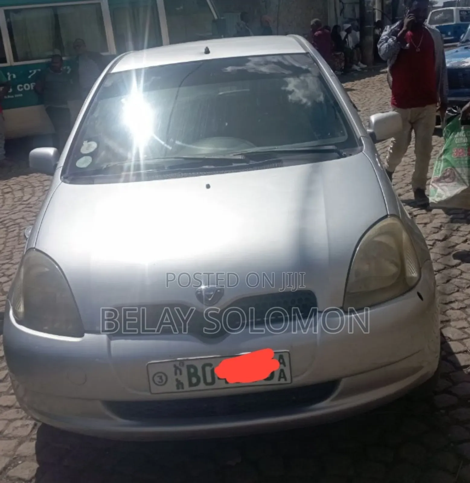 Toyota Vitz 2001 Silver