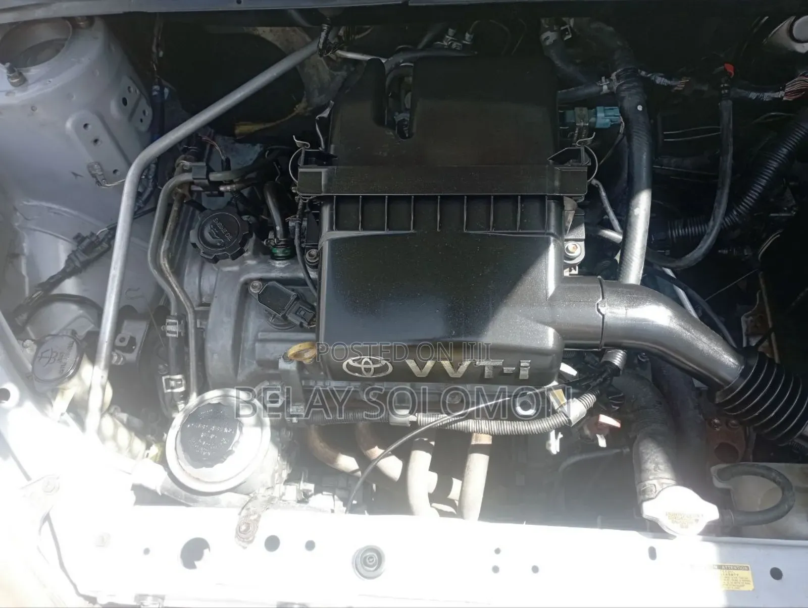 Toyota Vitz 2001 Silver