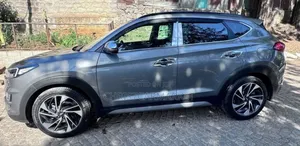 Hyundai Tucson SE FWD 2020 Gray