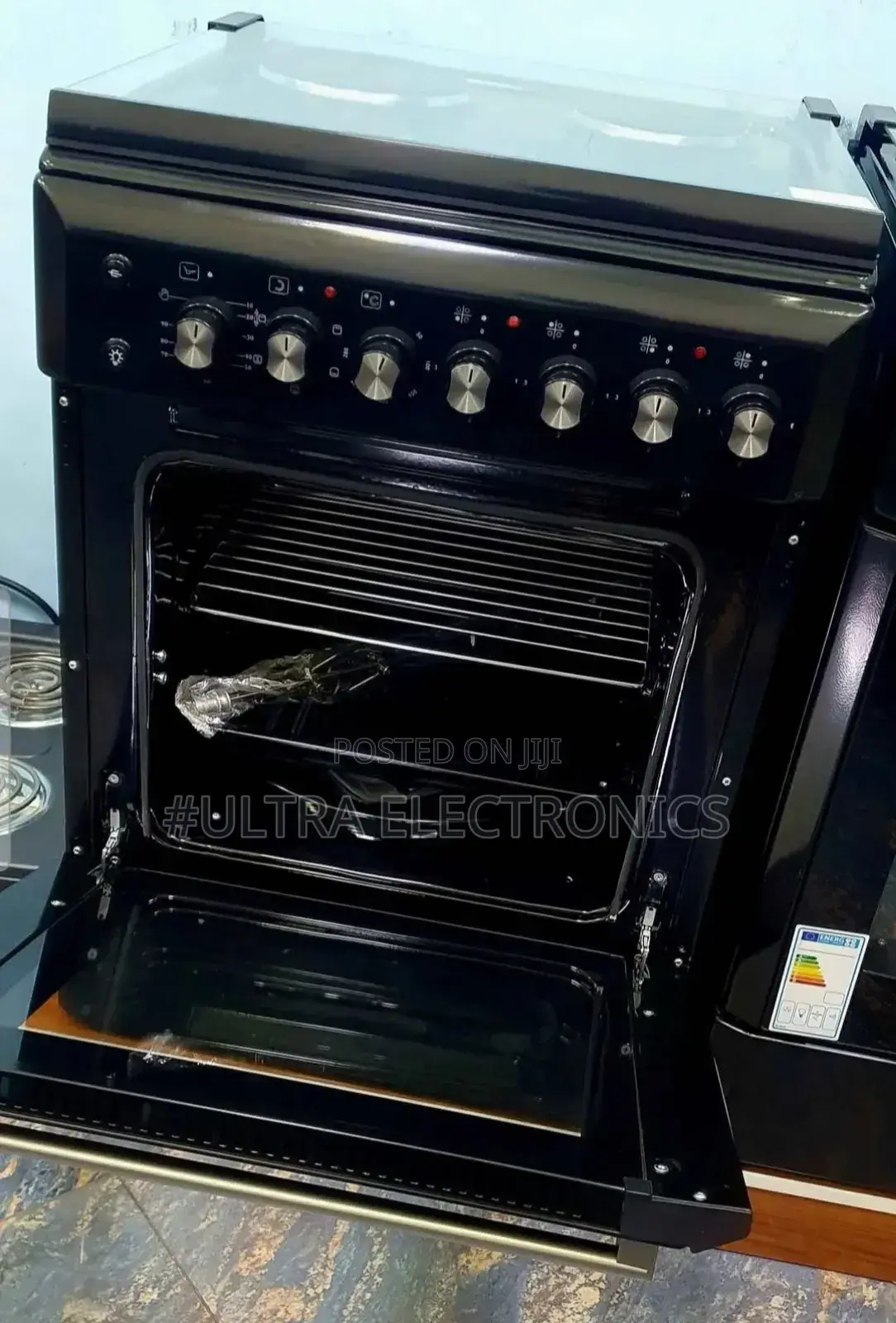 Kumtel 60cm X 60cm Freestanding Oven,Also Known as a Cooker or Range.