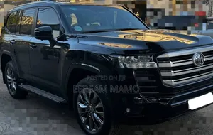Toyota Land Cruiser 2022 Black