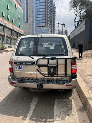 Toyota Land Cruiser 100 4.2 2006 Brown