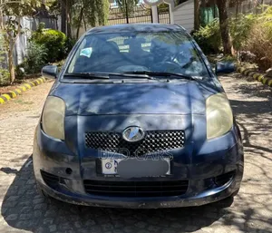 Toyota Yaris 1.0 2006 Blue