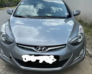 Hyundai Avante 2014 Blue