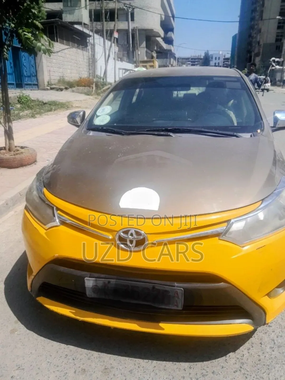 Toyota Yaris 2016 Yellow