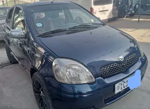 Toyota Vitz 2004 Blue