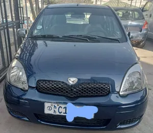 Toyota Vitz 2004 Blue