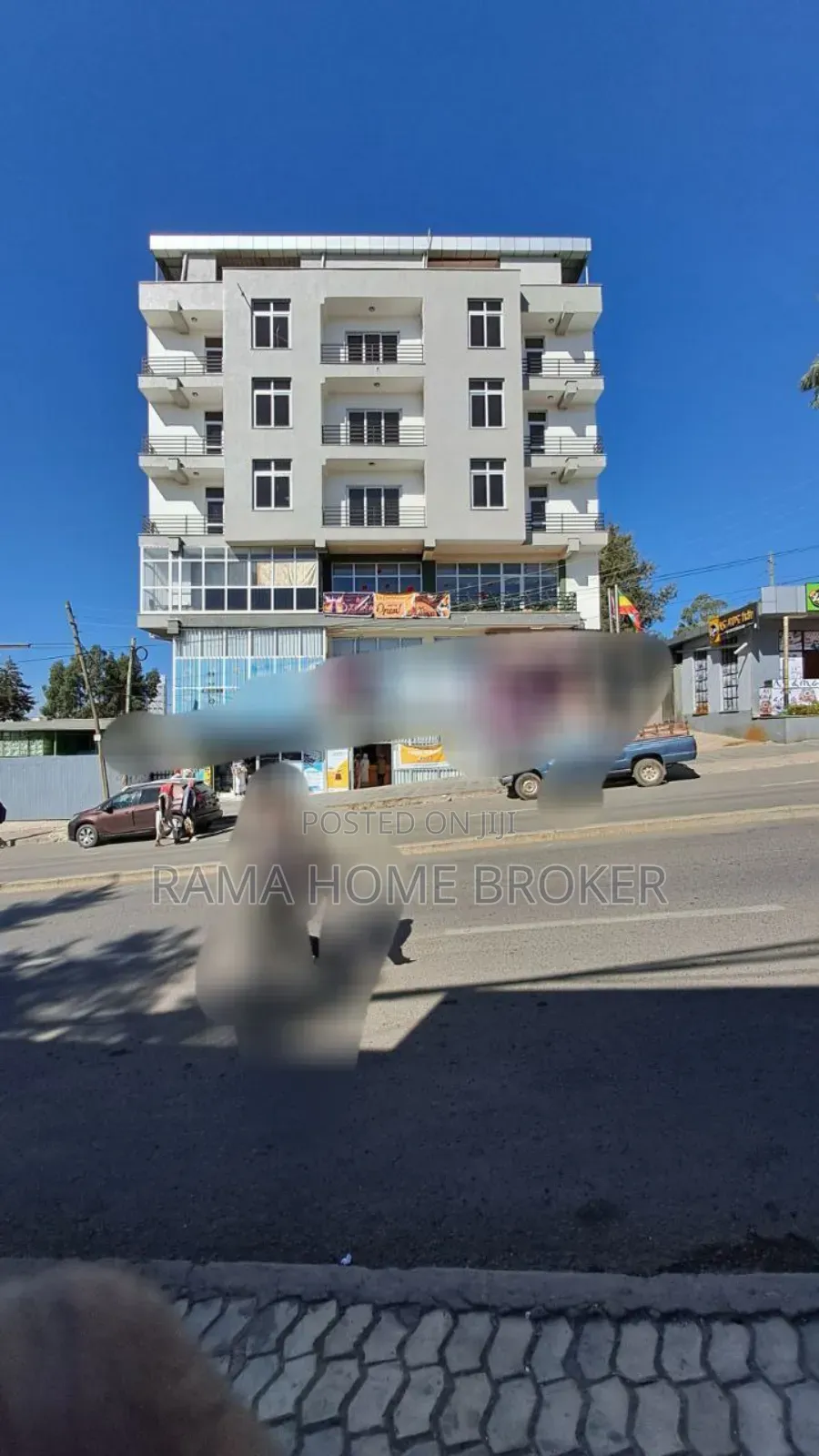 1.5 ሚ ወርሀዊ ገቢ ያለው B+g+5 ህንፃ ሽያጭ ኮተቤ አካባቢ አስፓልት ዳር