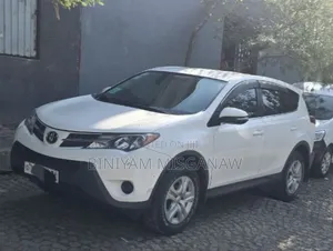 Toyota RAV4 2016 White