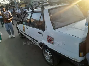Toyota Corolla 1987 White