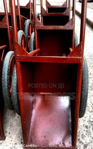 Wheelbarrow (የኮንስትራክሽን ጋሪ )