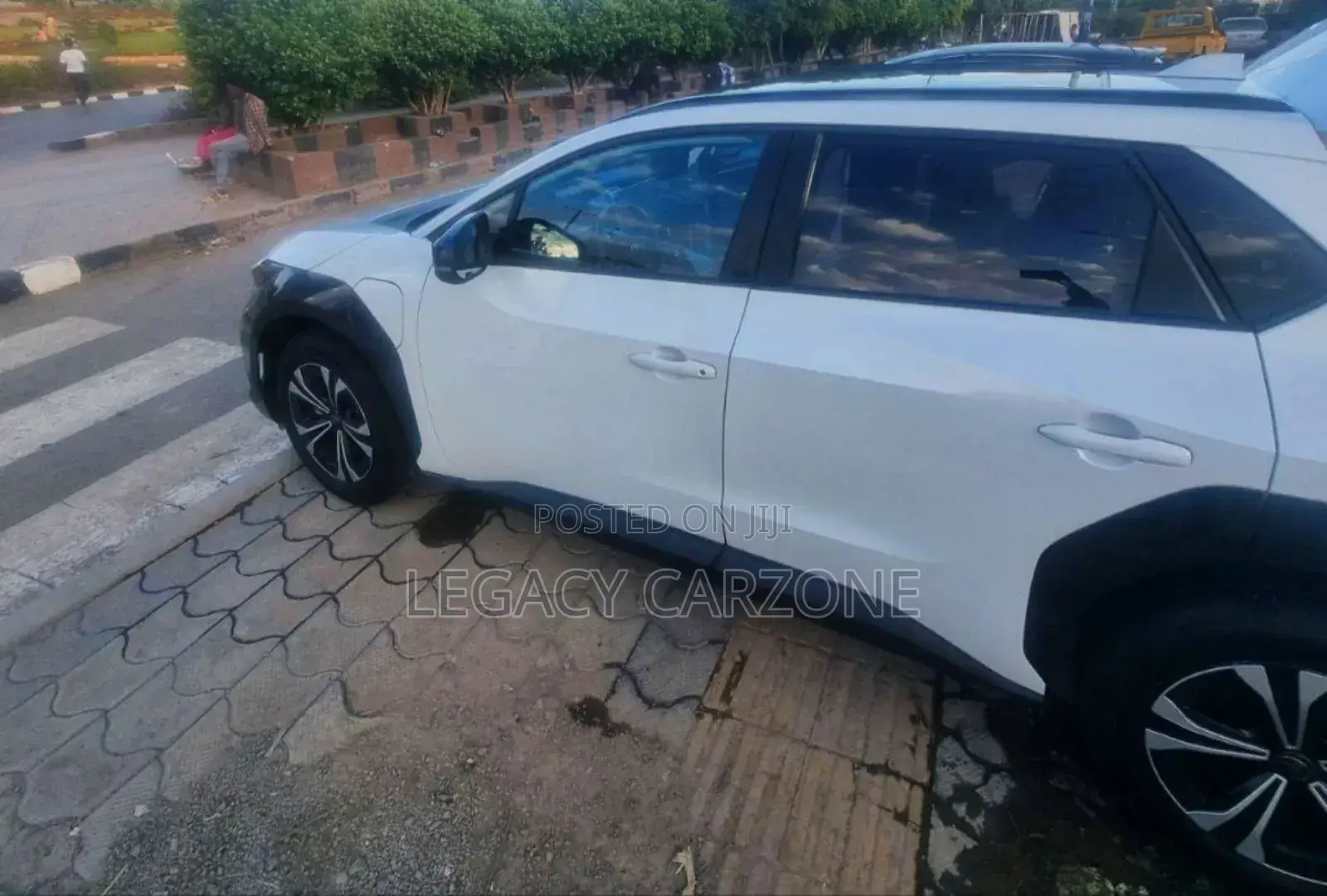 Toyota bZ4X 2023 White