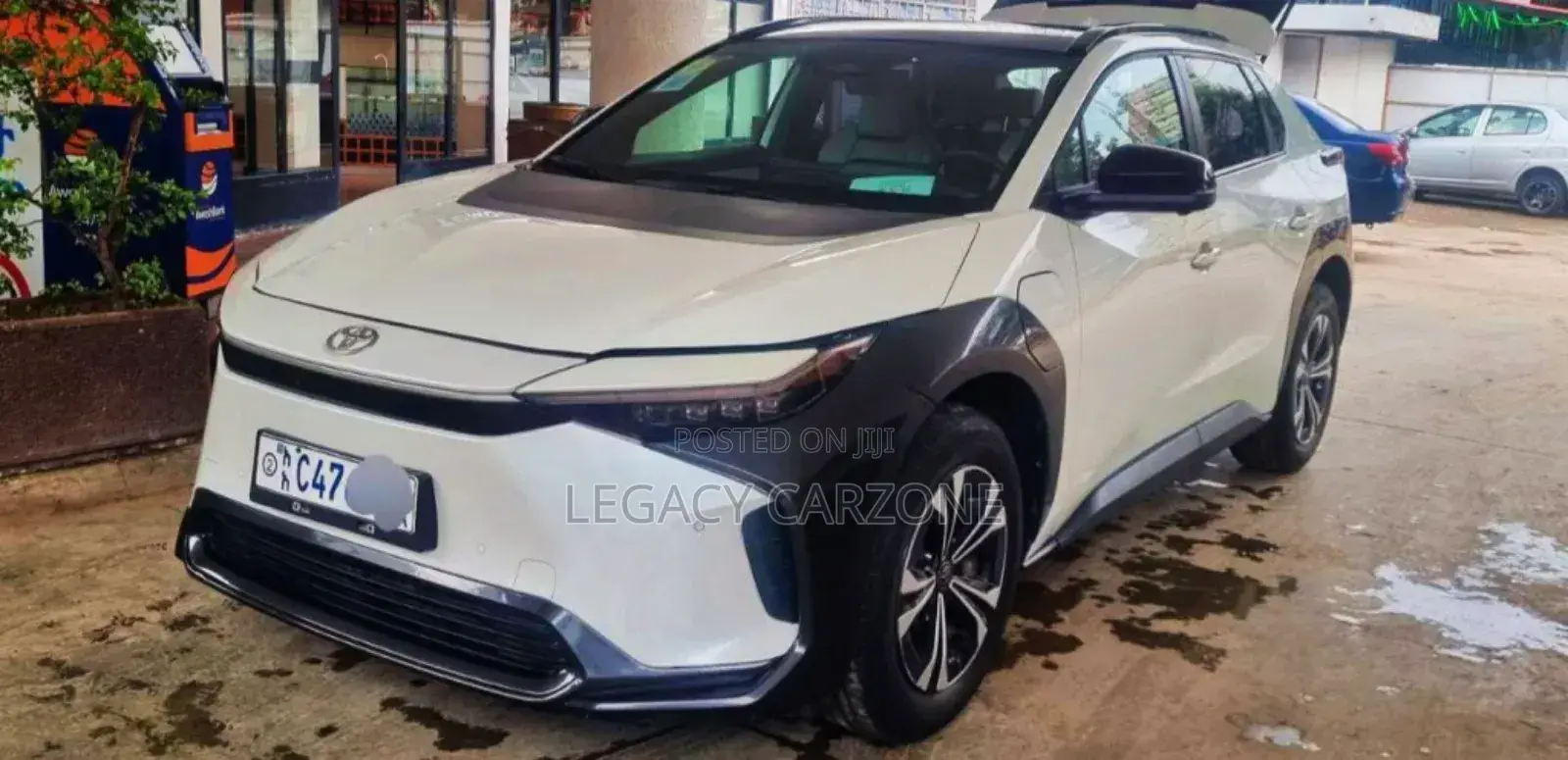 Toyota bZ4X 2023 White