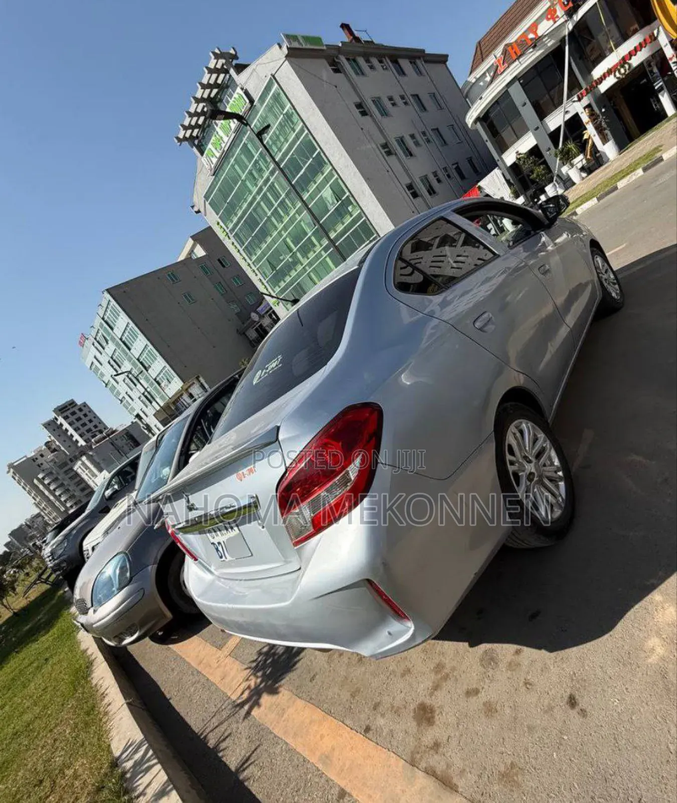 Mitsubishi Attrage 2021 Silver