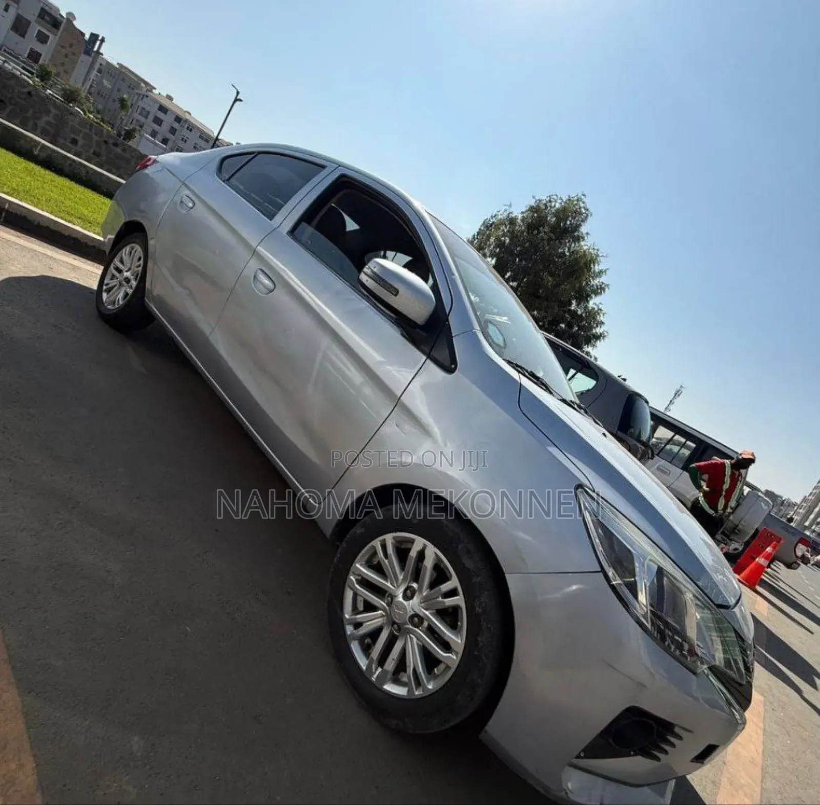 Mitsubishi Attrage 2021 Silver