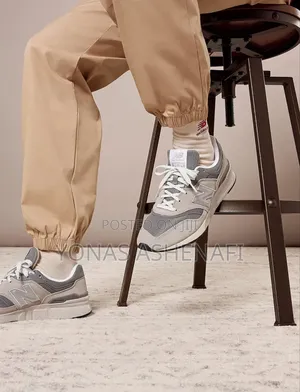 New Balance 997h, Master Qualified