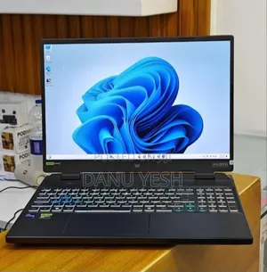New Laptop Acer Predator Helios 300 16GB Intel Core I9 SSD 1T