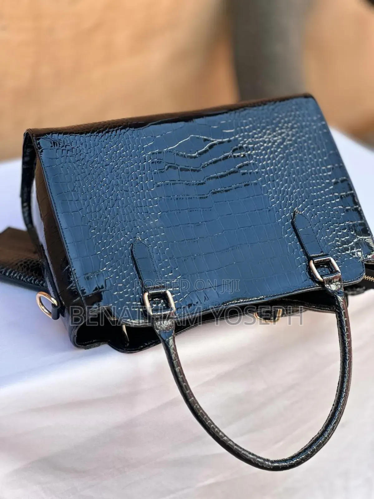 Women's Black Leather Tote Bag