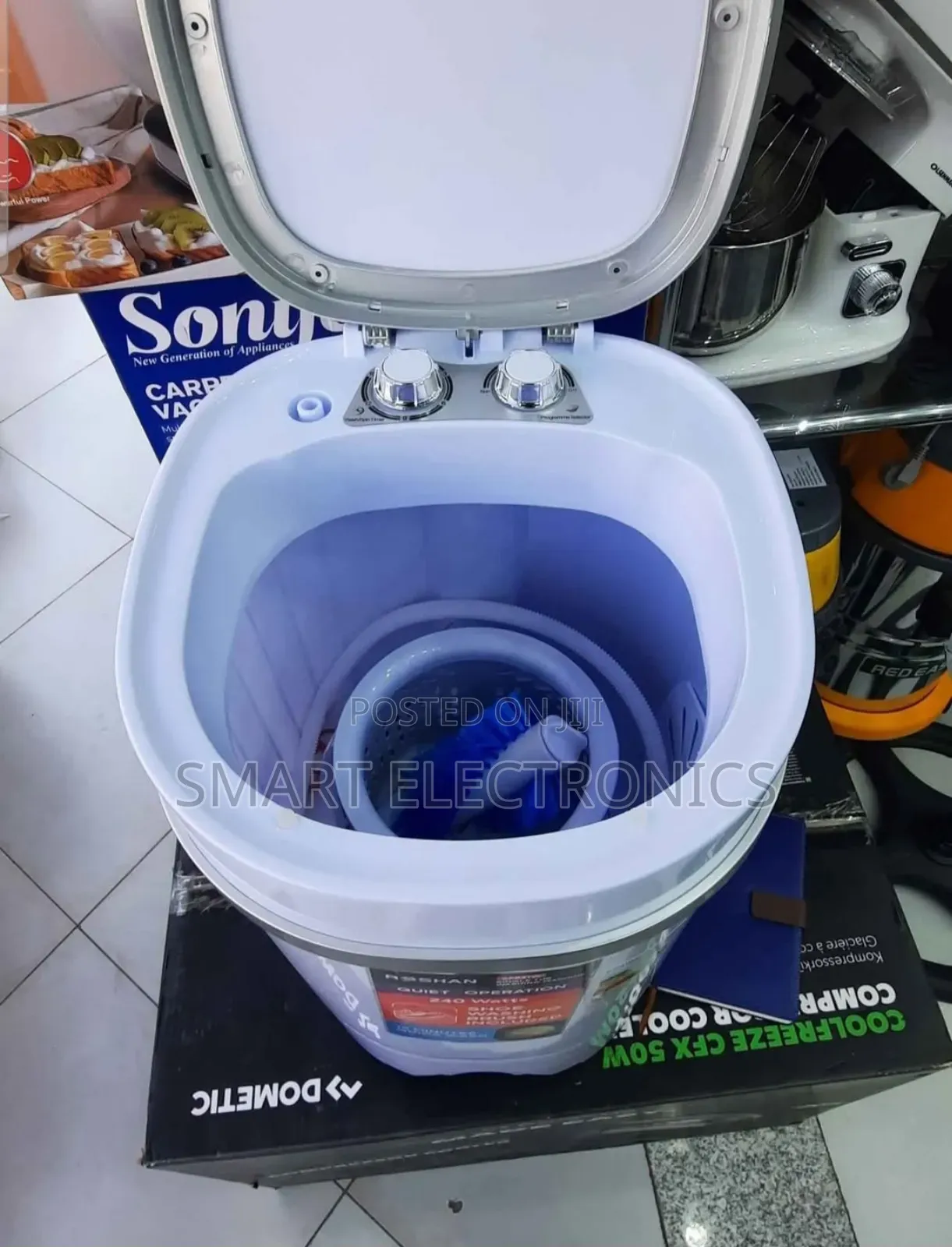 Roshan Sf831w Single Tub Washing Machine. Type: Single-Tub, Compact,