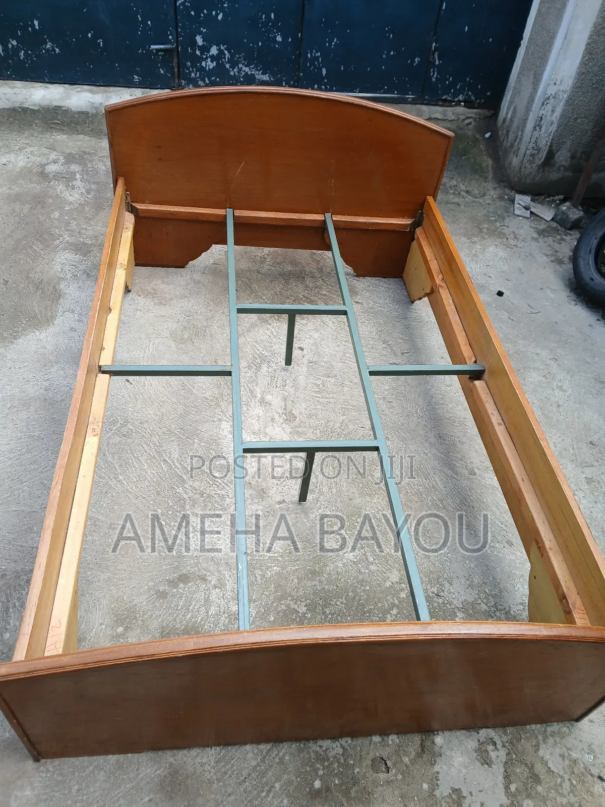 Ued Bed ያገለገለ አልጋ